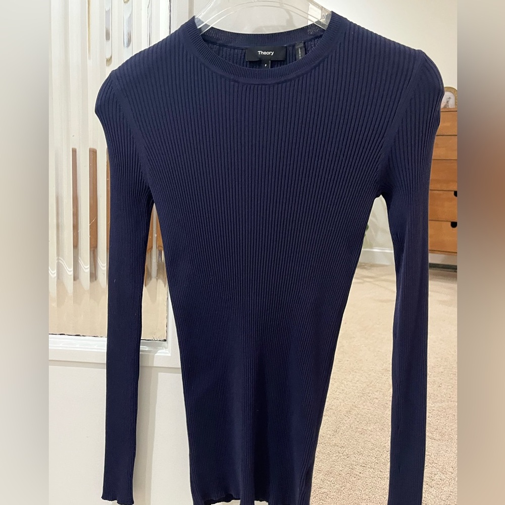 Theory shirt